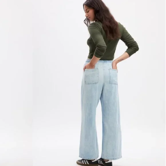GAP Factory High Rise Wide-Leg Pull-On Jeans - Size Medium - Picture 2 of 7